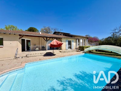 /international/fr/l-isle-jourdain-charente-310109015584/?lang=th