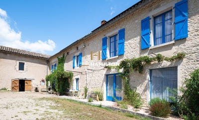 /international/fr/cordes-sur-ciel-midi-pyrenees-310109049922/