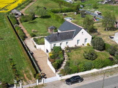 /international/fr/loche-sur-indrois-centre-val-de-loire-310108995661/
