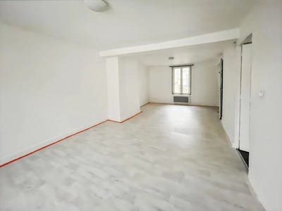 /international/fr/riberac-aquitaine-310108529284/