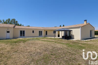 /international/fr/montreuil-pays-de-la-loire-310101156867/?lang=zh-cn