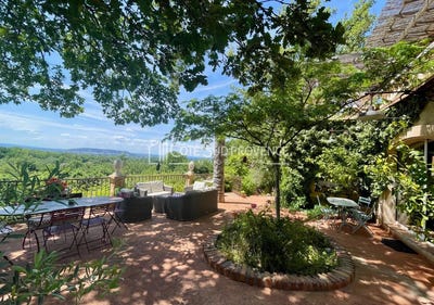/international/fr/robion-provence-alpes-cote-d-azur-310109561317/