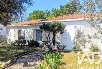 /international/fr/challans-pays-de-la-loire-310108591198/