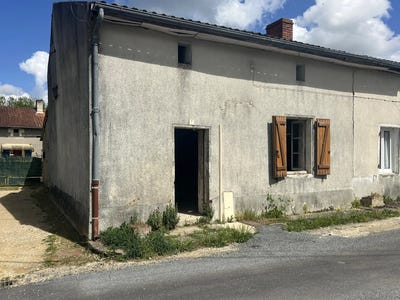 /international/fr/dienne-auvergne-310107448751/