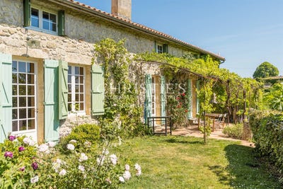 /international/fr/branne-aquitaine-310107600784/