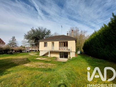 /international/fr/saligny-centre-val-de-loire-310106993706/