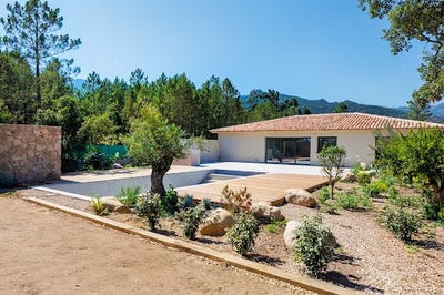 /international/fr/porto-vecchio-corsica-310098635086/