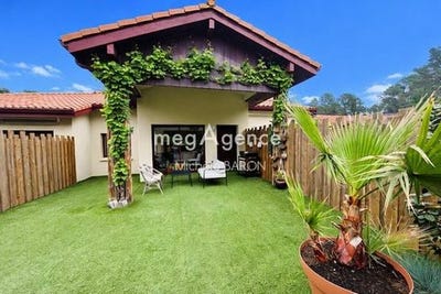 /international/fr/moliets-et-maa-aquitaine-310107948250/