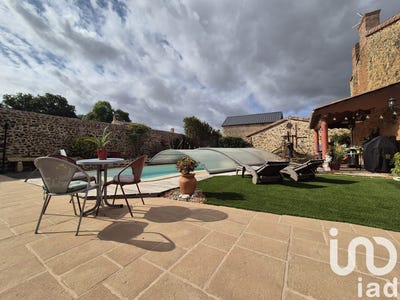 /international/fr/thouars-charente-310105300021/
