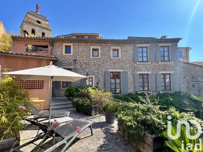 /international/fr/buis-les-baronnies-rhone-310105243663/