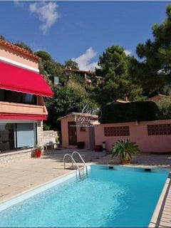 /international/fr/rayol-canadel-sur-mer-provence-alpes-cote-d-azur-310100962199/?lang=zh-tw