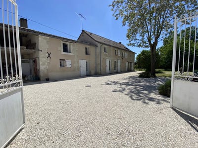 /international/fr/chatellerault-charente-310099614632/