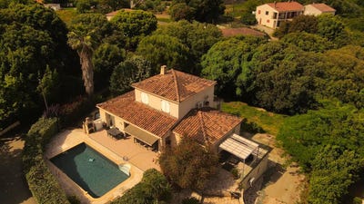 /international/fr/ajaccio-corsica-310100962255/