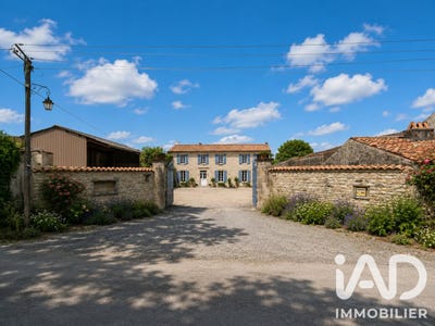 /international/fr/les-nouillers-charente-310108949013/