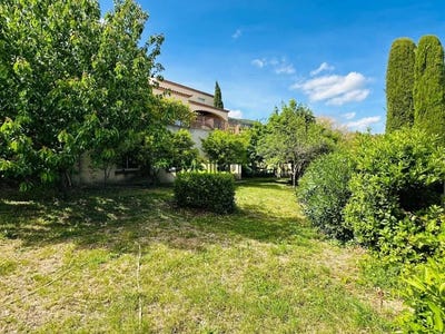 /international/fr/lodeve-languedoc-roussillon-310108329602/