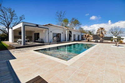 /international/fr/albias-midi-pyrenees-310107068963/