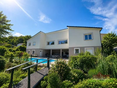 /international/fr/20b-rue-du-29-aout-chanas-rhone-310108565238/