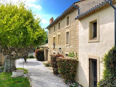 /international/fr/monteux-provence-alpes-cote-d-azur-310101230519/