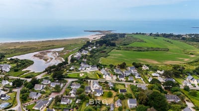 /international/fr/sarzeau-brittany-310108553424/