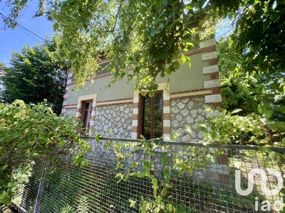 /international/fr/bourges-centre-val-de-loire-310100367550/