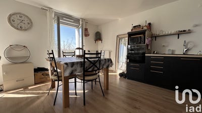 /international/fr/angers-pays-de-la-loire-310098237332/