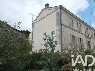 /international/fr/corme-royal-charente-310108778057/?lang=th