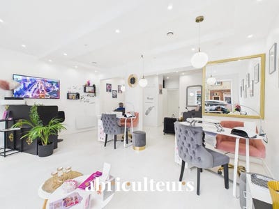 /international/fr/chartres-centre-val-de-loire-310108991687/