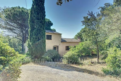 /international/fr/la-garde-freinet-provence-alpes-cote-d-azur-310101335718/?lang=zh-tw