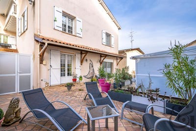 /international/fr/sainte-livrade-sur-lot-aquitaine-310097323355/?lang=zh-tw