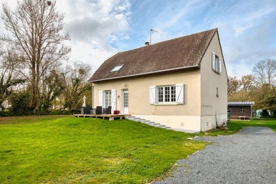 /international/fr/le-pin-upper-normandy-310107970340/