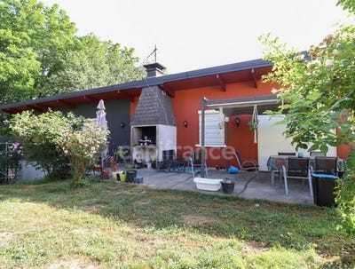 /international/fr/la-salvetat-sur-agout-languedoc-roussillon-310100794585/