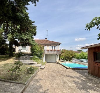 /international/fr/saint-marcel-les-valence-rhone-310107969425/
