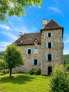 /international/fr/bassignac-auvergne-310109049859/