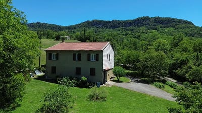 /international/fr/belesta-midi-pyrenees-310108938639/