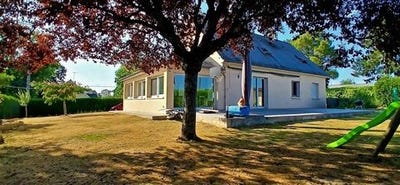 /international/fr/laval-pays-de-la-loire-310110040986/