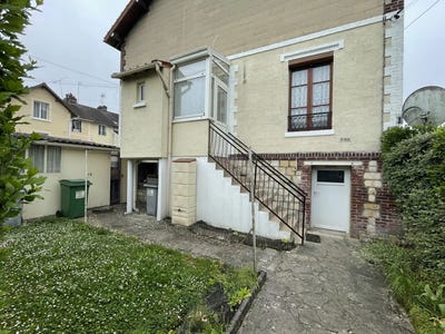 /international/fr/thiverny-picardie-310107816262/