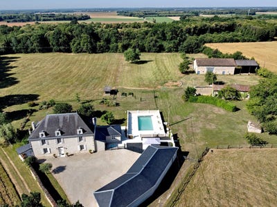 /international/fr/romagne-charente-310107498970/