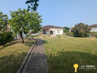 /international/fr/jonzac-charente-310100876969/?lang=zh-cn
