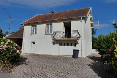 /international/fr/le-creusot-burgundy-310108994647/