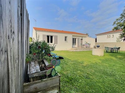 /international/fr/le-chateau-d-oleron-charente-310101107137/