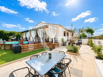 /international/fr/saint-chaptes-languedoc-roussillon-310108249427/