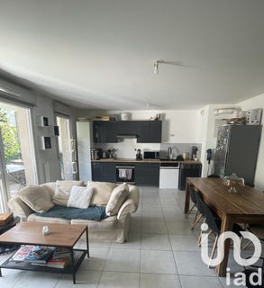 /international/fr/lentilly-rhone-310105538641/