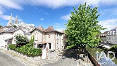 /international/fr/chartres-centre-val-de-loire-310109221086/?lang=th
