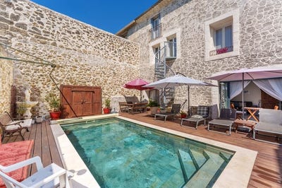 /international/fr/le-pouget-languedoc-roussillon-310119775501/