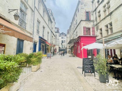 /international/fr/perigueux-aquitaine-310104830182/