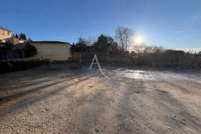 /international/fr/rians-provence-alpes-cote-d-azur-310108209449/