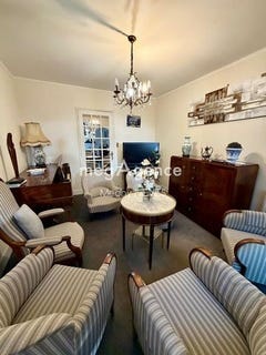 /international/fr/doullens-picardie-310107791596/