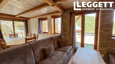 /international/fr/peisey-nancroix-rhone-310103088929/