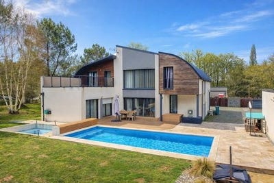 /international/fr/montfort-le-gesnois-pays-de-la-loire-310105340894/