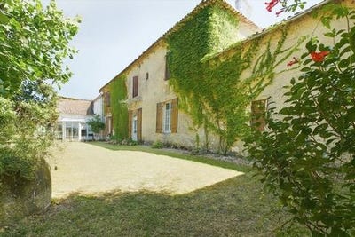 /international/fr/pineuilh-aquitaine-310106597899/